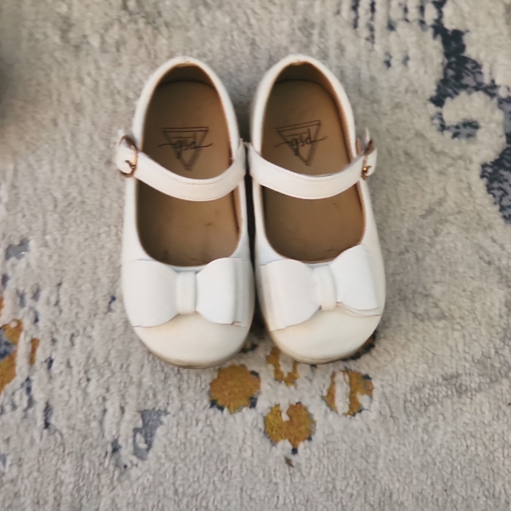 Pip Squeaks white shoes